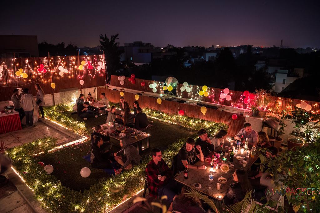 A Pousada Madpackers Delhi Nova Deli Exterior foto